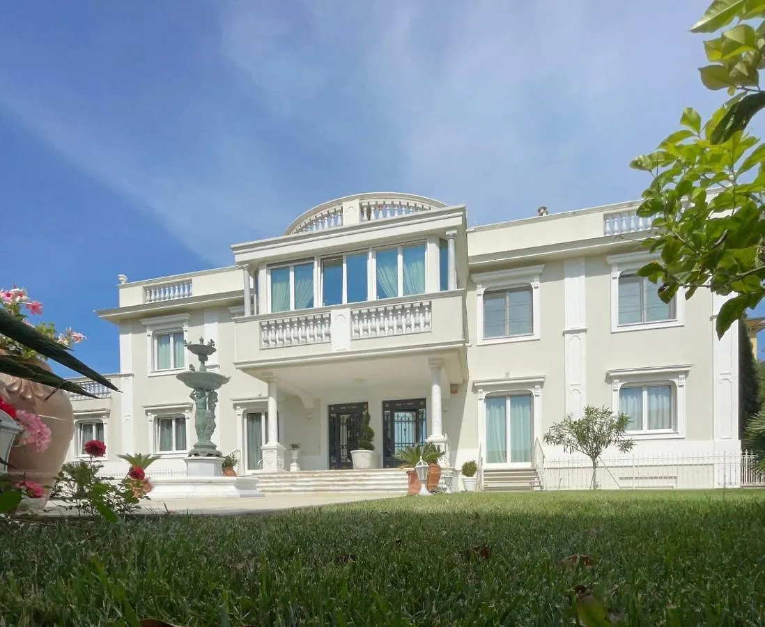 Villa Bianca A Few Steps By The Sea With Exclusive Garden & Jacuzzi contacts